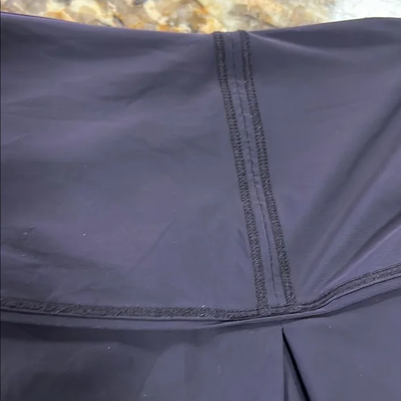 Lululemon lost in pace skirt size 4 - Picture 2 of 10